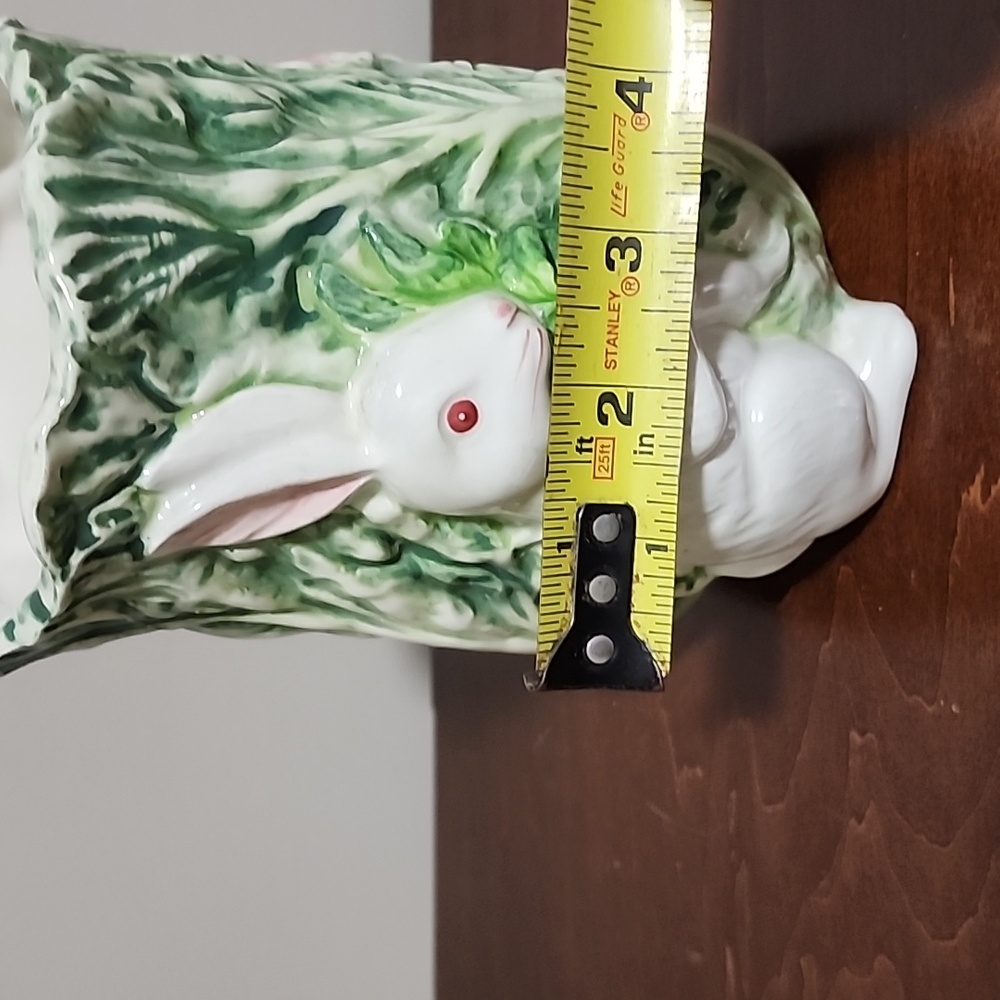 Beautiful Shafford Rabbit Patch Vase - Picture 10 of 11